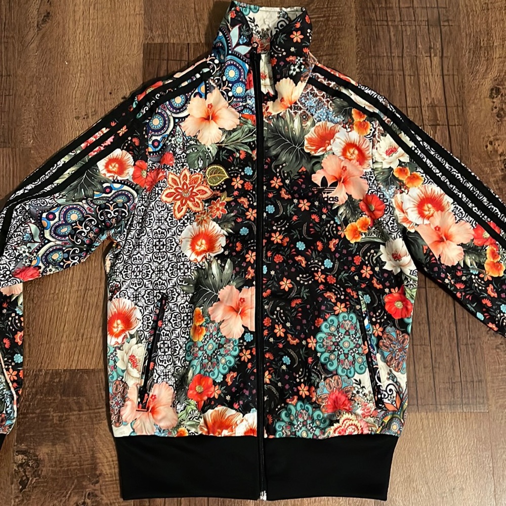 Adidas woman jacket